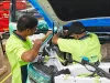 Walkinshaw-team-working