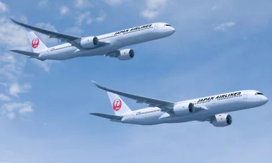 Airbus in landmark deal with Japan Airlines