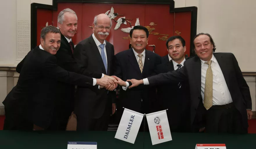Daimler takes 12% stake in its Chinese partner BAIC