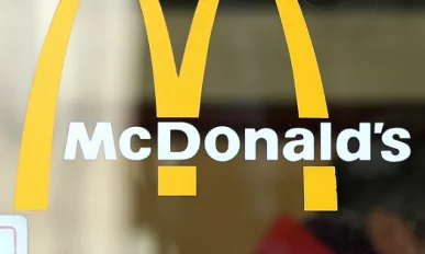 McDonald’s Singapore emerges as the “Best of the Best” in Best Employers Singapore 2015