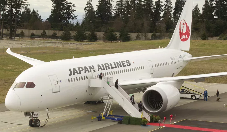 Profits fall at Japan Airlines