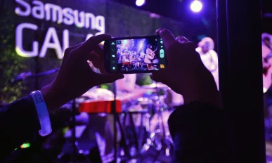 Samsung Electronics forecasts record profits for Q3