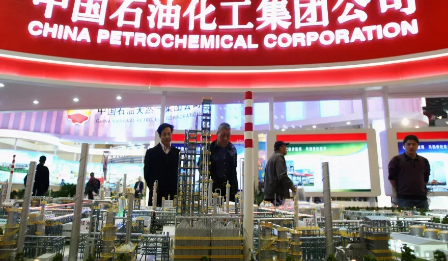Sinopec buys $1.5bn stake in Angola oil field