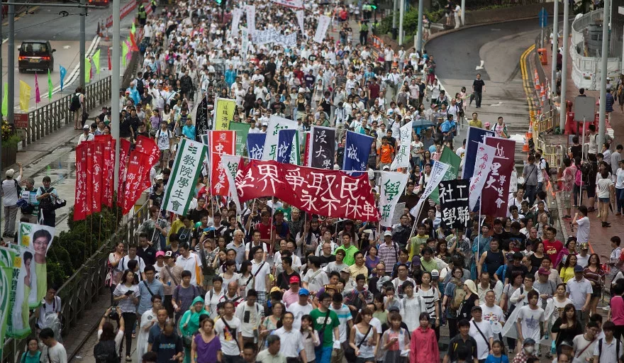 Thousands march for HK democracy